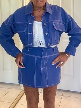 Forever 21 Royal Blue Contrast-Stitch Jacket Cropped Small NWT